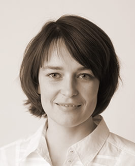 Connie Richter, Empfang, Zertifizierte Zahnmedizinische Fachangestellte